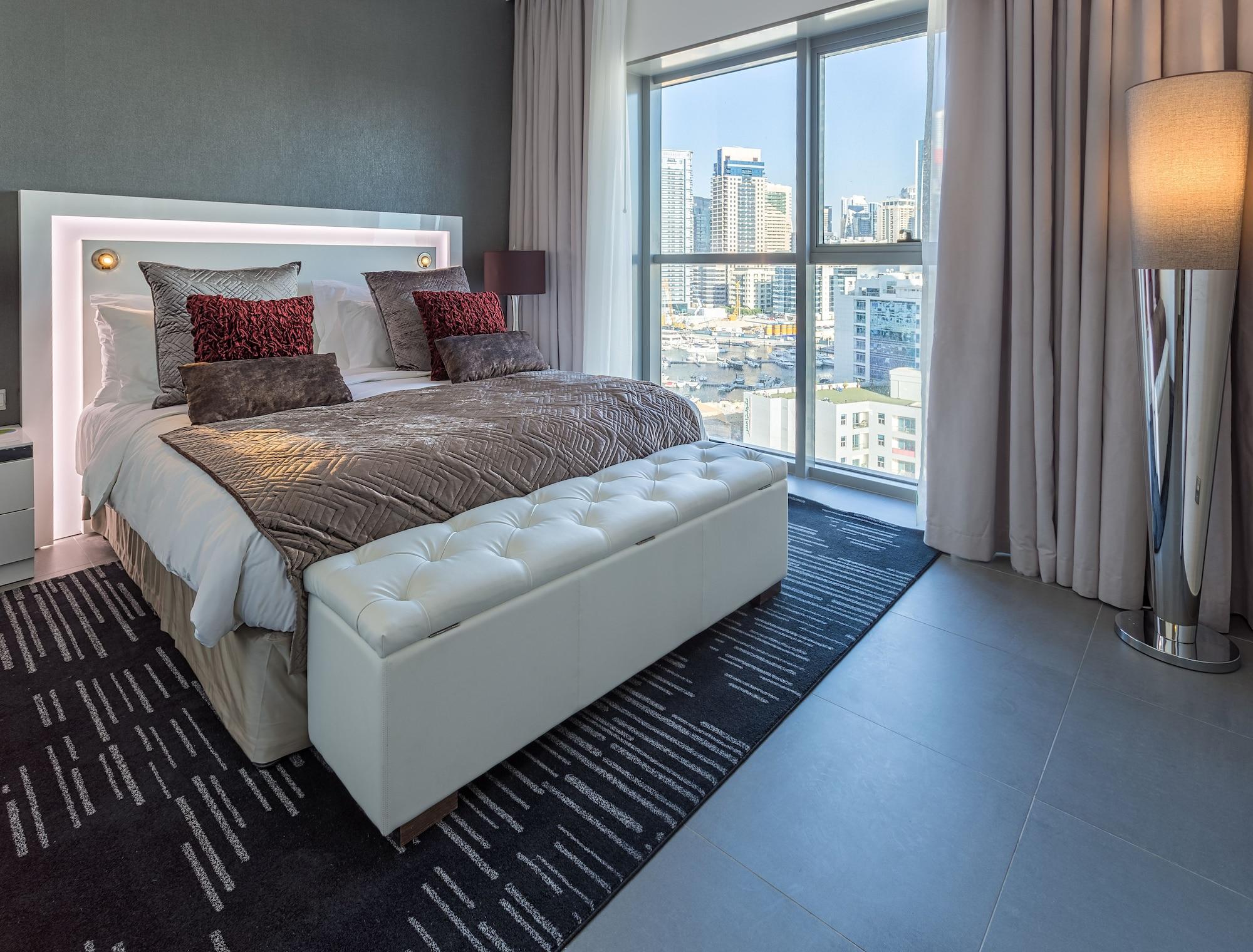 The First Collection Dubai Marina Hotel Exterior photo A bedroom in a luxury hotel in Dubai
