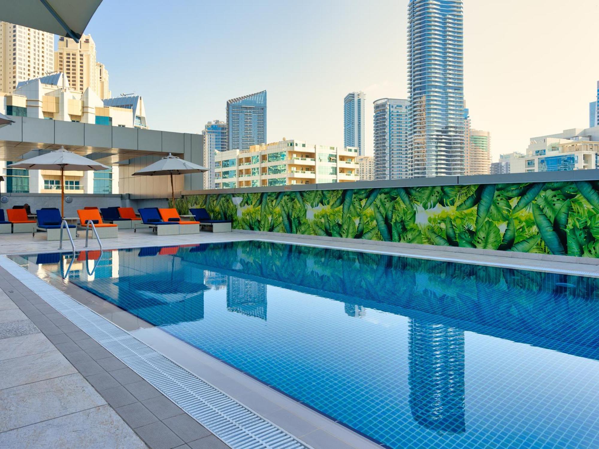 The First Collection Dubai Marina Hotel Exterior photo pool